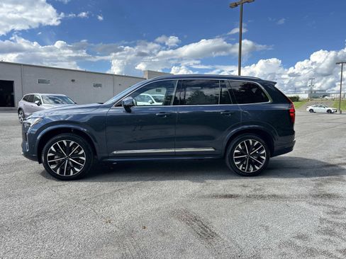 New 2026 Volvo XC90 B6 Plus w/ Protection Package Premier image 6