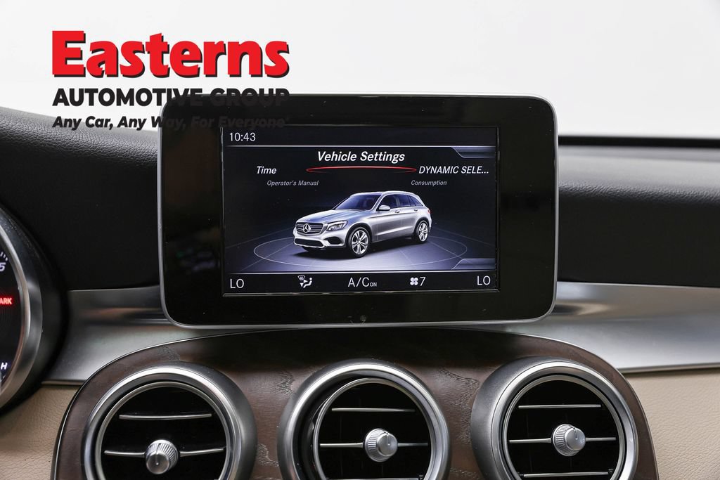 Used 2019 Mercedes-Benz GLC 300 4MATIC image 13
