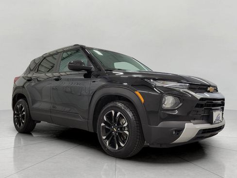 Certified 2023 Chevrolet TrailBlazer LT FWD image 1