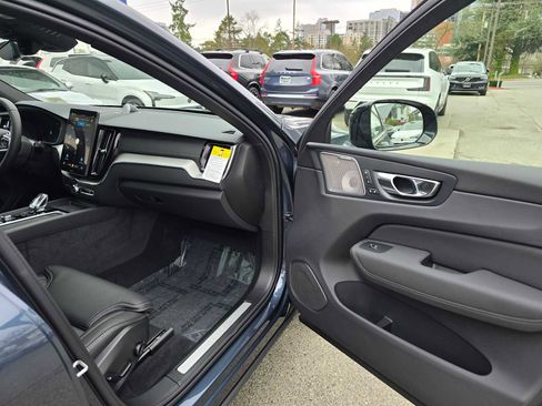 New 2026 Volvo XC60 B5 Ultra w/ Protection Package Premier image 10