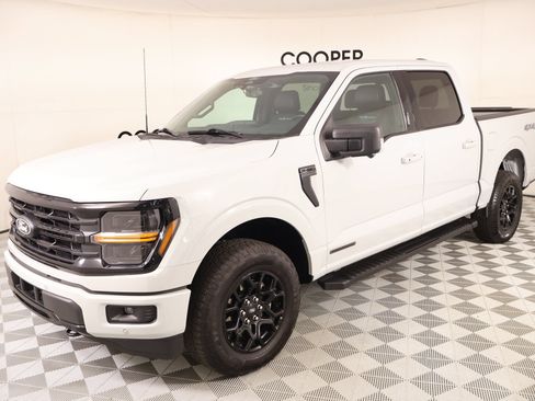 Used 2024 Ford F150 XLT w/ Equipment Group 302A MID AWD/4WD image 12