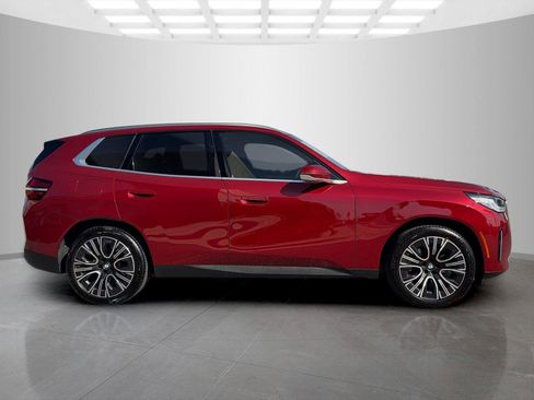 Used 2025 BMW X3 xDrive30i w/ Convenience Package image 2