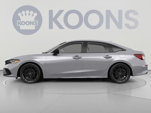 Used 2024 Honda Civic Sport image 2