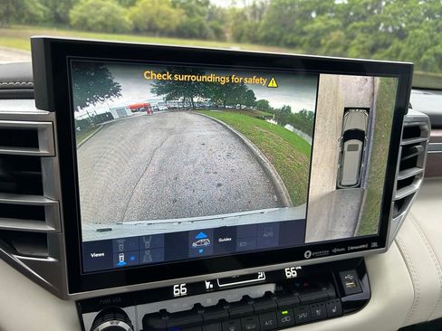Used 2024 Toyota Sequoia Capstone AWD/4WD image 27