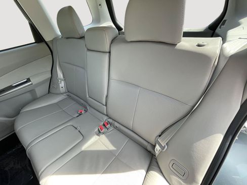 Used 2013 Subaru Forester 2.5X Limited AWD/4WD image 5