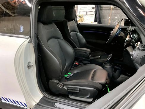 Used 2022 MINI Cooper S image 10