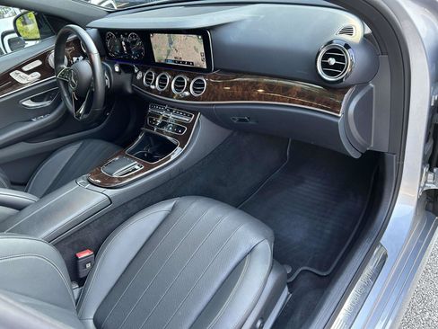 Certified 2023 Mercedes-Benz E 350 4MATIC Sedan w/ Premium Package image 47