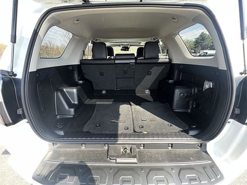 Used 2022 Toyota 4Runner TRD Off-Road Premium w/ Moonroof Package image 31