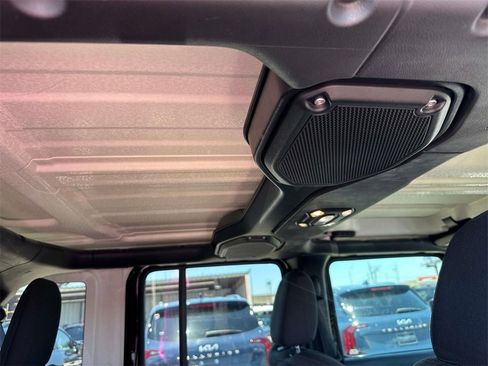 Used 2020 Jeep Wrangler Unlimited Rubicon image 23