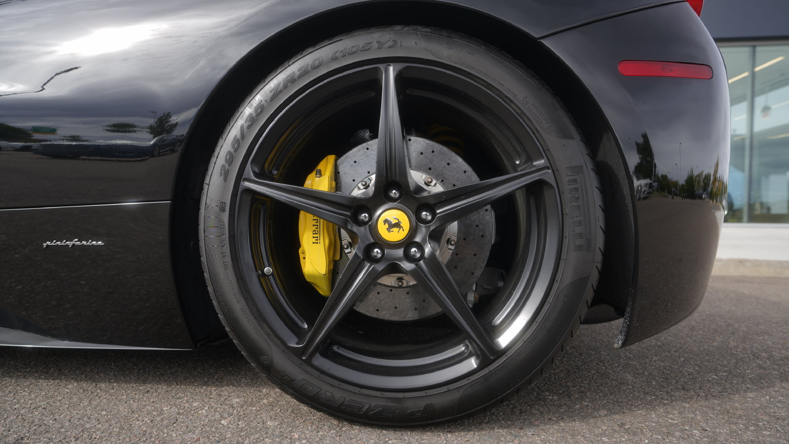 Used 2014 Ferrari 458 Spider RWD image 7