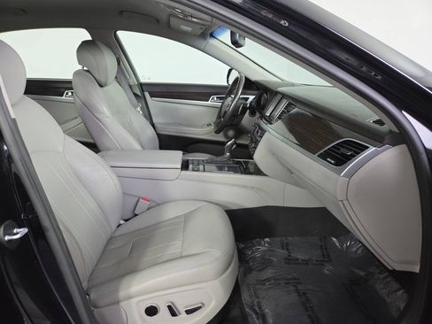 Used 2017 Genesis G80 3.8 AWD/4WD image 29