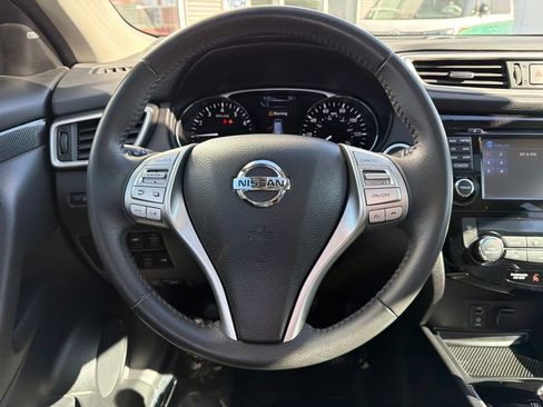 Used 2016 Nissan Rogue SL w/ SL Premium Package image 14