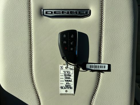 New 2026 GMC Yukon XL Denali image 33