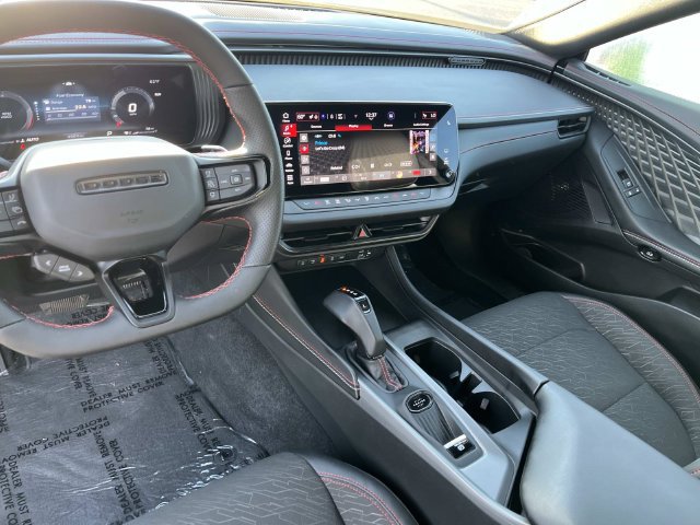 Used 2026 Dodge Charger Scat Pack AWD/4WD image 13