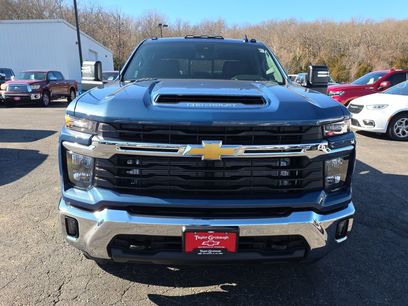 New 2026 Chevrolet Silverado 3500 LT