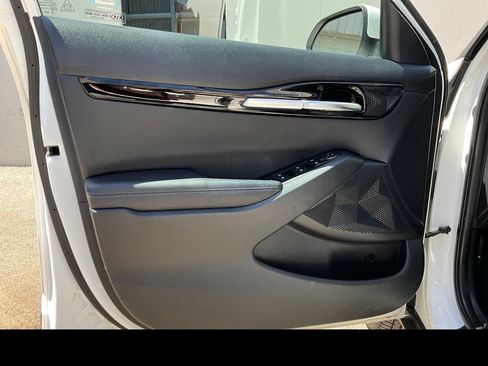 Used 2022 Kia Seltos EX AWD/4WD image 24