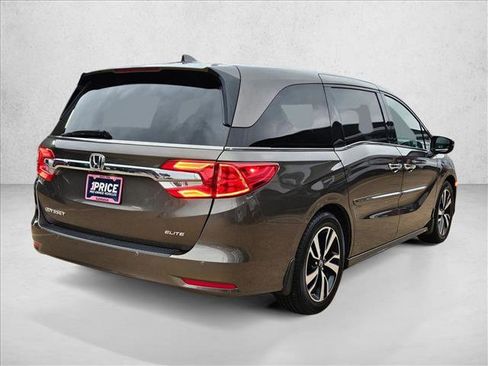 Used 2019 Honda Odyssey Elite image 5