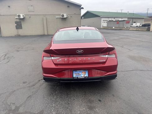 Used 2023 Hyundai Elantra Limited image 8