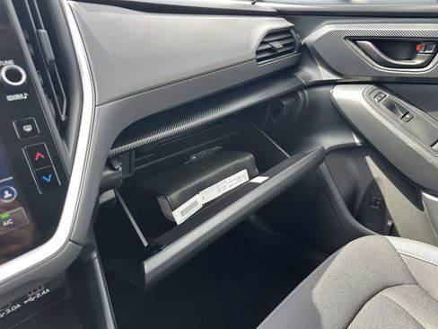 Certified 2025 Subaru Crosstrek 2.0i Premium image 17