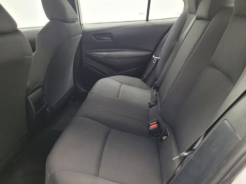 Used 2022 Toyota Corolla LE image 18