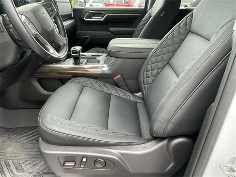 Used 2023 Chevrolet Silverado 1500 RST image 13