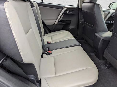 Used 2016 Toyota RAV4 Limited FWD image 30