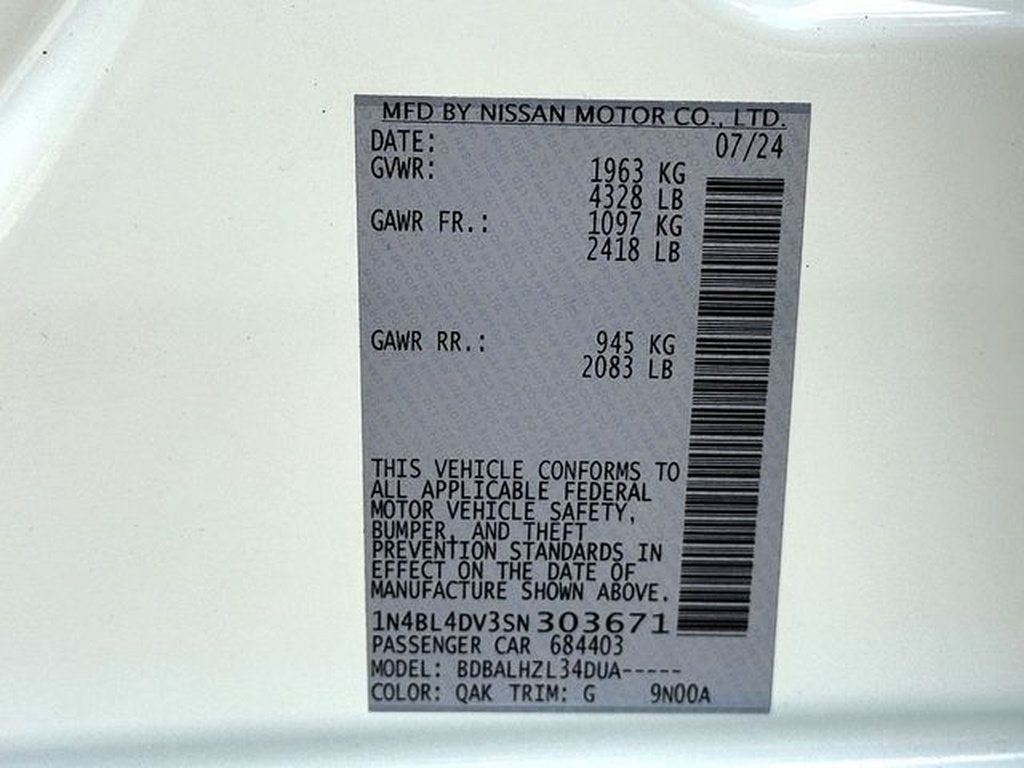 Used 2025 Nissan Altima 2.5 SV FWD image 30