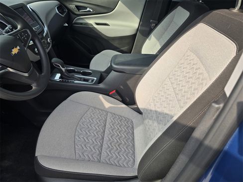 Used 2024 Chevrolet Equinox LS w/ LS Convenience Package image 19