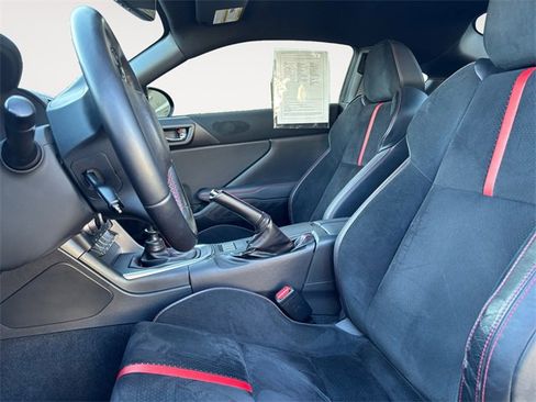 Used 2023 Subaru BRZ Limited w/ Popular Package #2 image 9