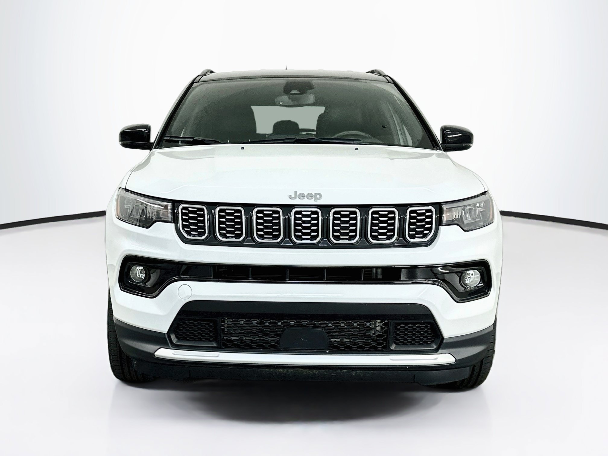 Used 2024 Jeep Compass Limited AWD/4WD image 2