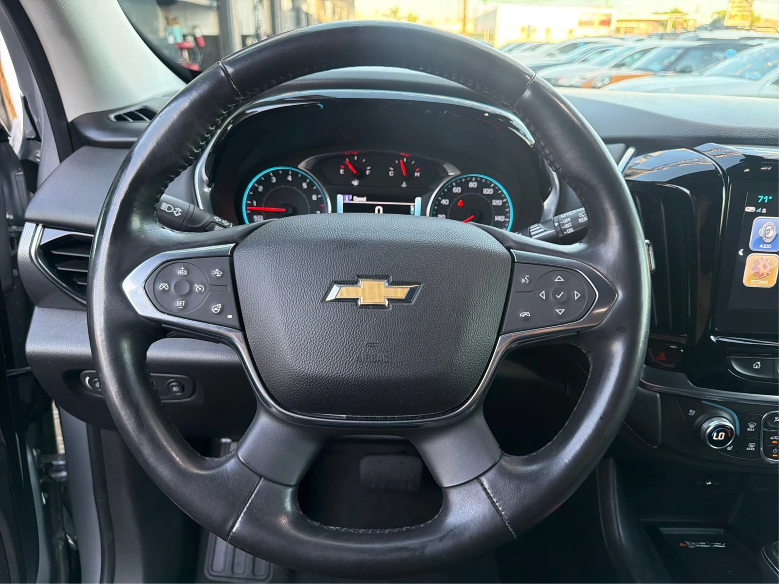 Used 2018 Chevrolet Traverse Premier w/ Redline Edition FWD image 17