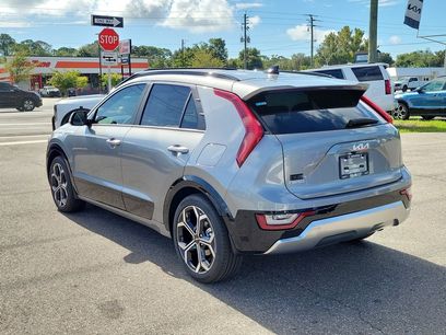 New 2026 Kia Niro SX Touring