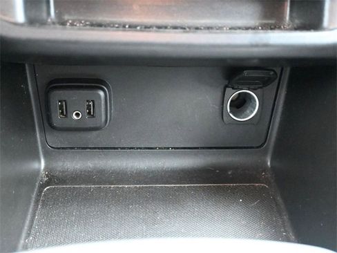 Used 2021 Chevrolet Colorado LT w/ Fleet Safety Package image 26