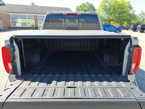 Used 2021 GMC Sierra 1500 AT4 w/ AT4 Value Package AWD/4WD image 14