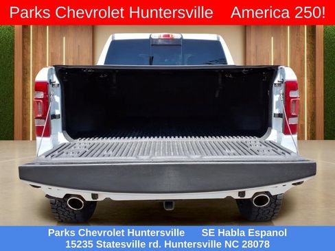 Used 2022 RAM 1500 Laramie AWD/4WD image 31