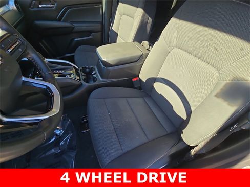 Used 2023 Chevrolet Colorado LT w/ LT Convenience Package II image 15