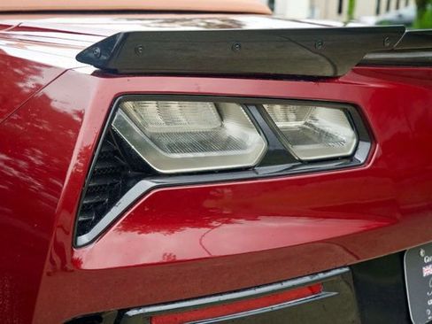 Used 2018 Chevrolet Corvette Z06 RWD image 15
