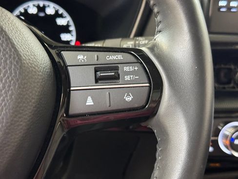 Used 2024 Honda CR-V EX-L image 39
