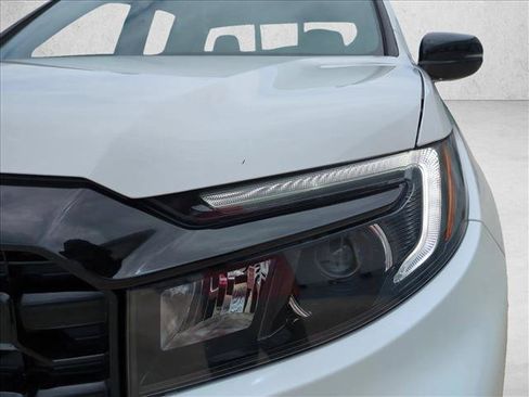 Used 2025 Honda Ridgeline Black Edition image 9