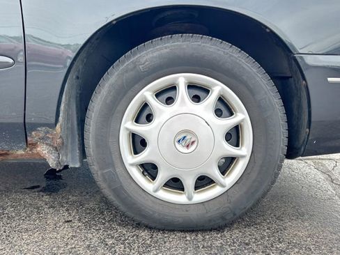 Used 2003 Buick Century Custom w/ Preferred Equipment Group 1SB FWD image 12