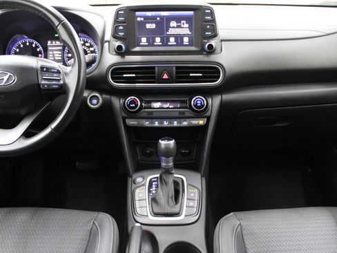 Used 2020 Hyundai Kona Limited FWD image 24