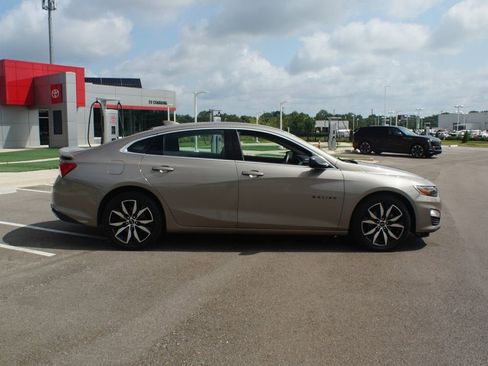 Used 2023 Chevrolet Malibu RS FWD image 20