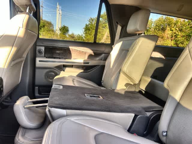 Used 2021 Ford Expedition Max Limited AWD/4WD image 14