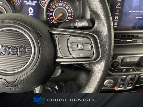 Used 2025 Jeep Wrangler Sport AWD/4WD image 22
