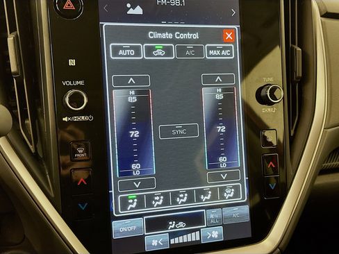 Used 2024 Subaru Crosstrek 2.0i Premium image 23