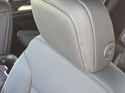 Certified 2026 Buick Enclave Preferred FWD image 18