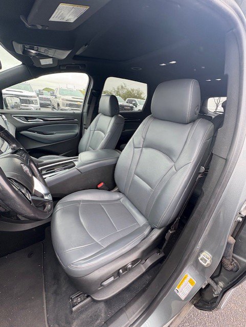 Used 2023 Buick Enclave Essence w/ Experience Buick Package FWD image 13
