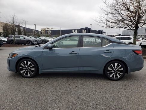 Certified 2025 Nissan Sentra SV w/ SV Premium Package FWD image 7