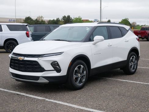Used 2024 Chevrolet Blazer LT w/ Convenience Package AWD/4WD image 5