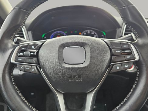 Used 2019 Honda Insight Touring image 3